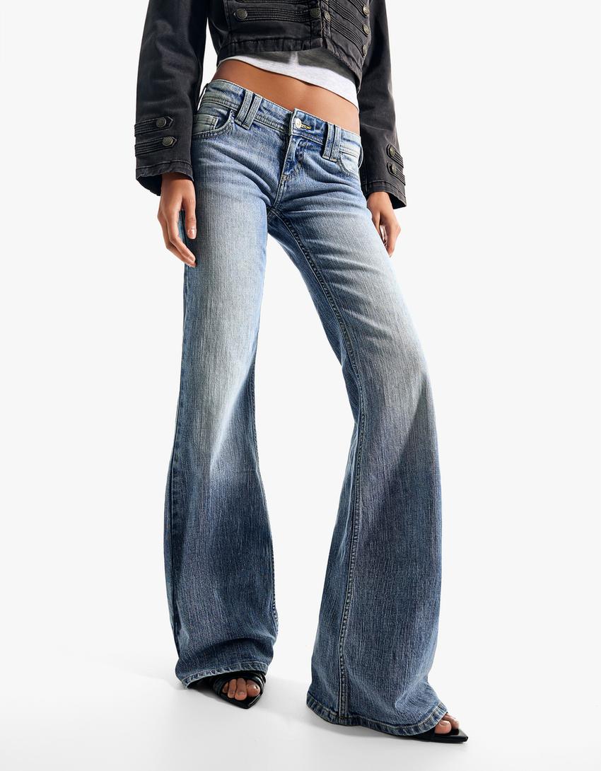 Jeans Flare Taille Basse Brodé