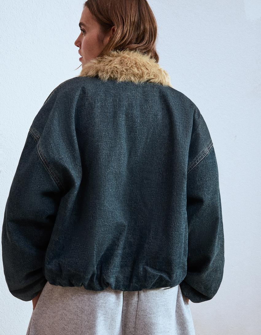 VESTE EN JEAN COL FAUSSE FOURRURE