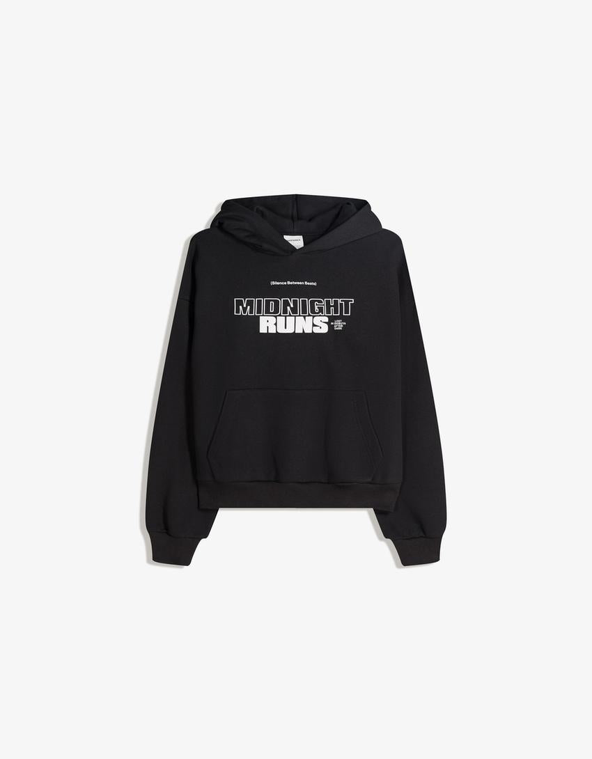 SWEAT À CAPUCHE IMPRIMÉ