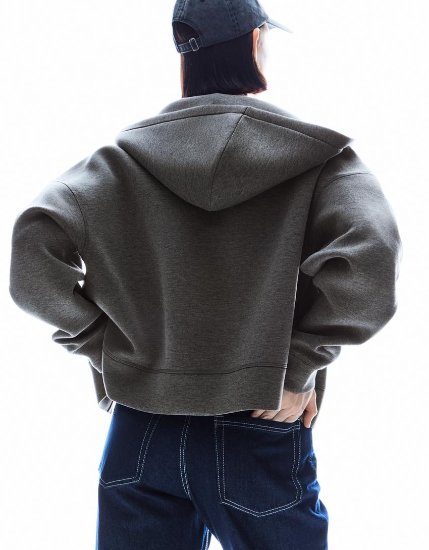 SWEAT ZIPPÉ OVERSIZE EFFET NÉOPRÈNE