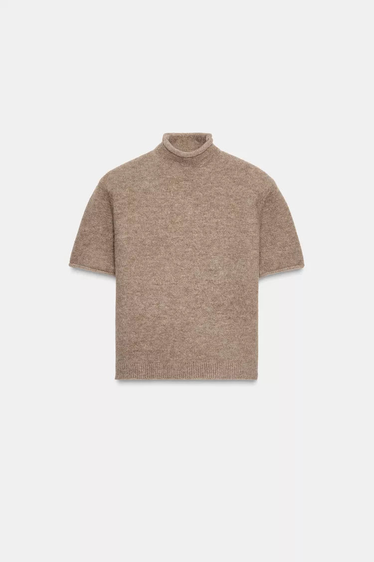 Pull En Maille Douce À Manches Courtes