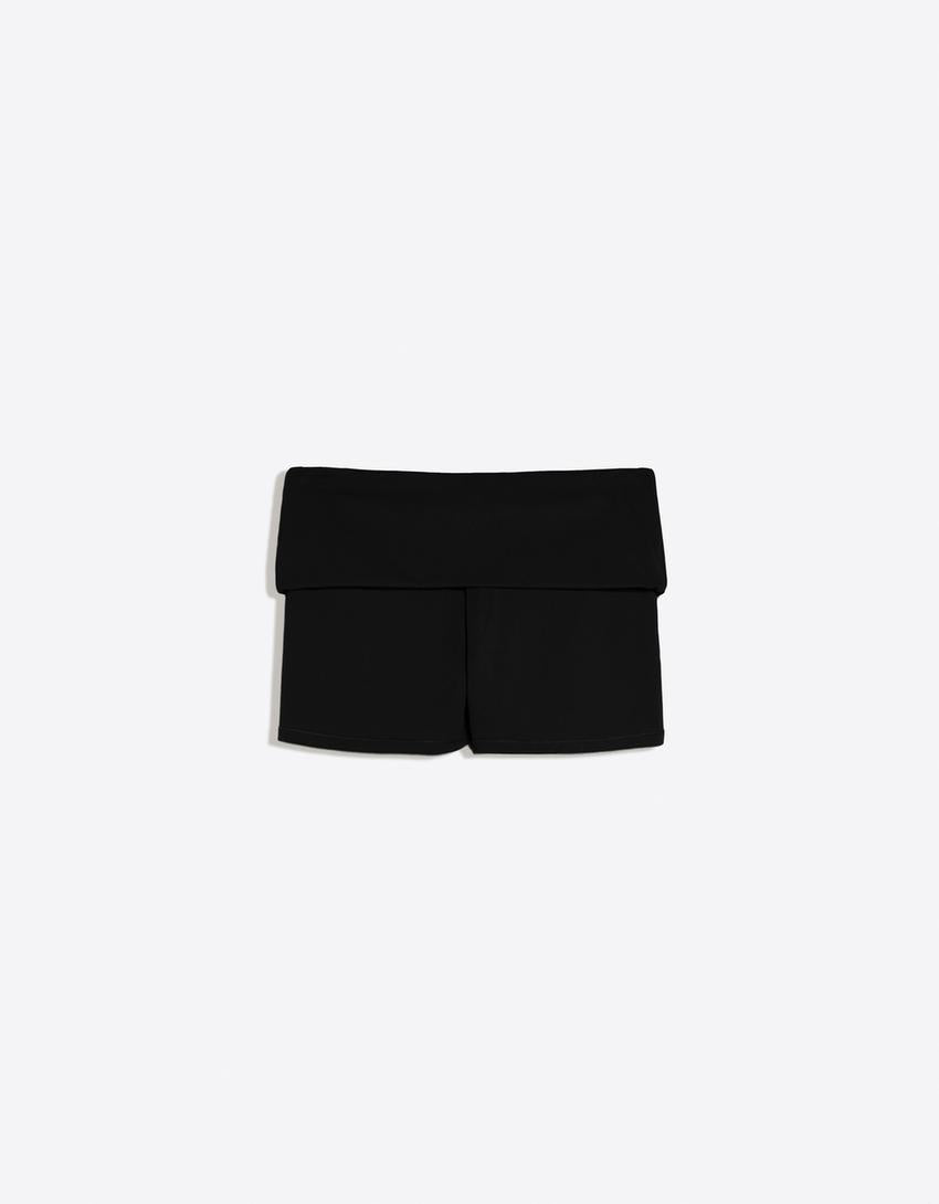 Short Technique Taille Repliée