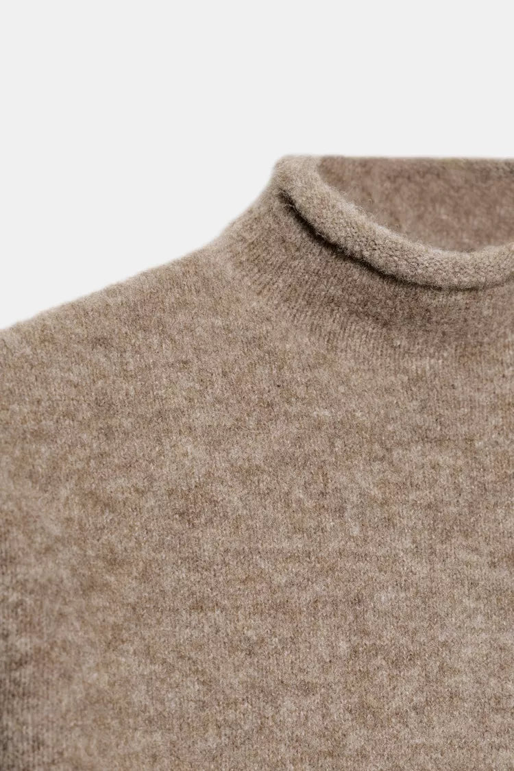 Pull En Maille Douce À Manches Courtes
