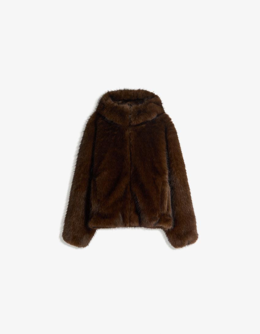 Blouson fausse fourrure à capuche