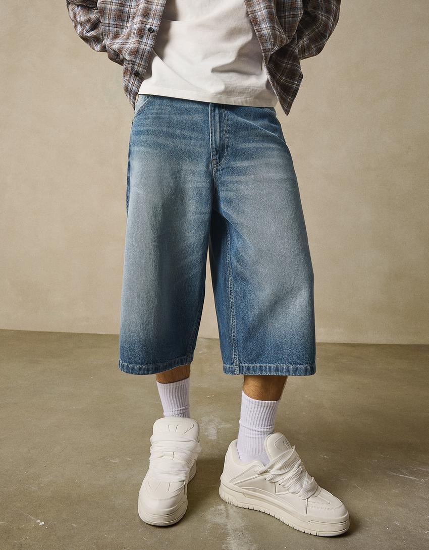 BERMUDA EN DENIM SUPER BAGGY FIT