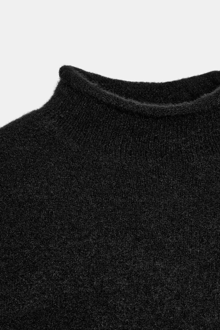 Pull En Maille Douce À Manches Courtes