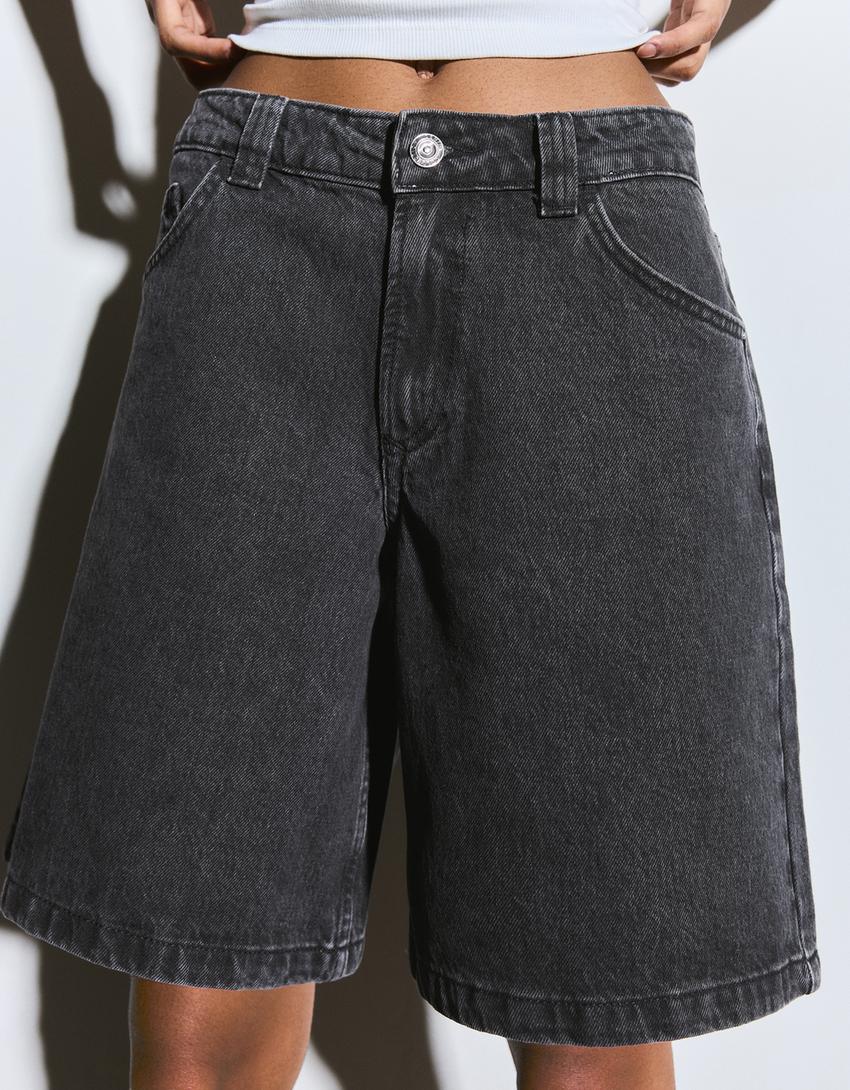 SHORT EN JEAN BAGGY FIT