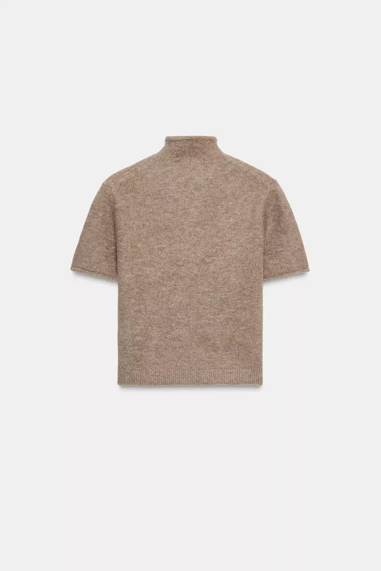Pull En Maille Douce À Manches Courtes