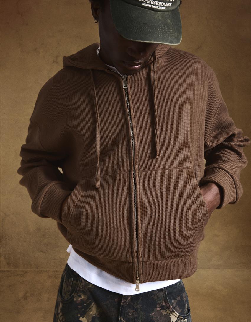 SWEAT ZIPPÉ GAUFRÉ